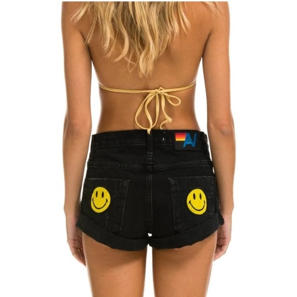 Aviator Nation Low Rise Rocker Jean Shorts in Vintage Black Size 27 - Picture 5 of 16